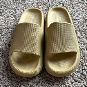 Chic Yellow Slide Sandals NEW